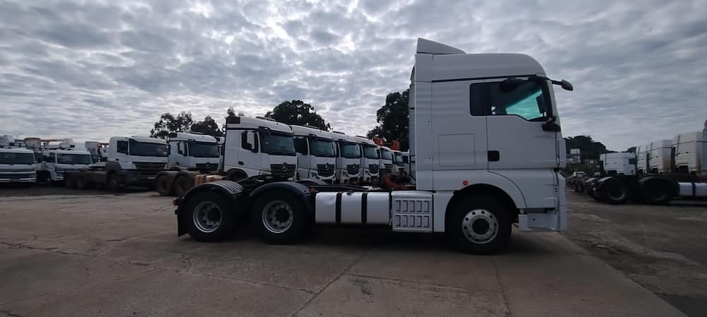 Volkswagen Meteor 29.520 6x4 2p (diesel)(E5)