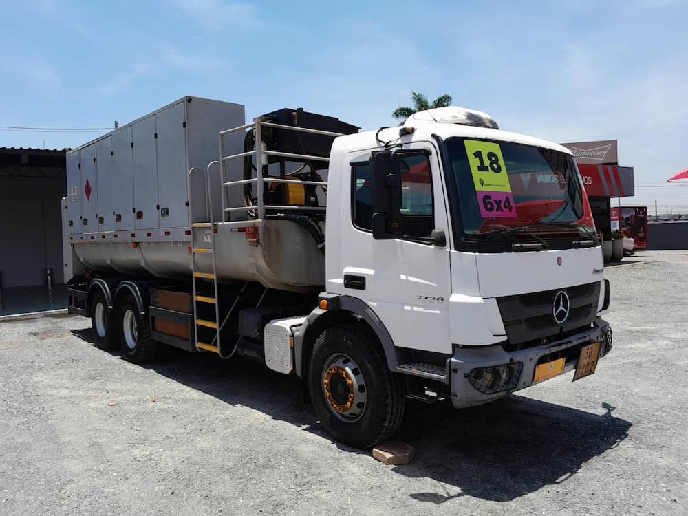 Mercedes-Benz Atego 2730 6x4 2p (diesel)(E5)