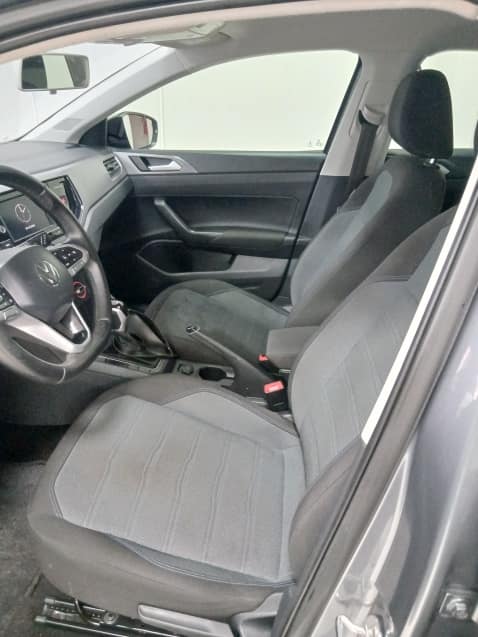 Volkswagen NIVUS 1.0 200 TSI TOTAL FLEX COMFORTLINE AUTOMÁTICO 2022/2023