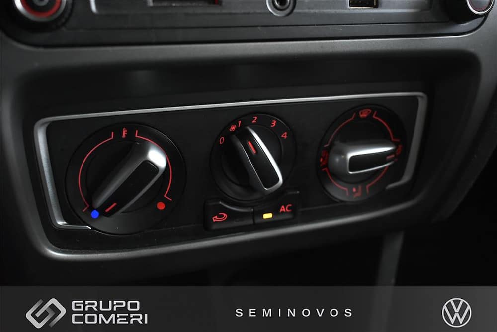 2020 VOLKSWAGEN FOX 1.6 MSI TOTAL FLEX CONNECT 4P MANUAL