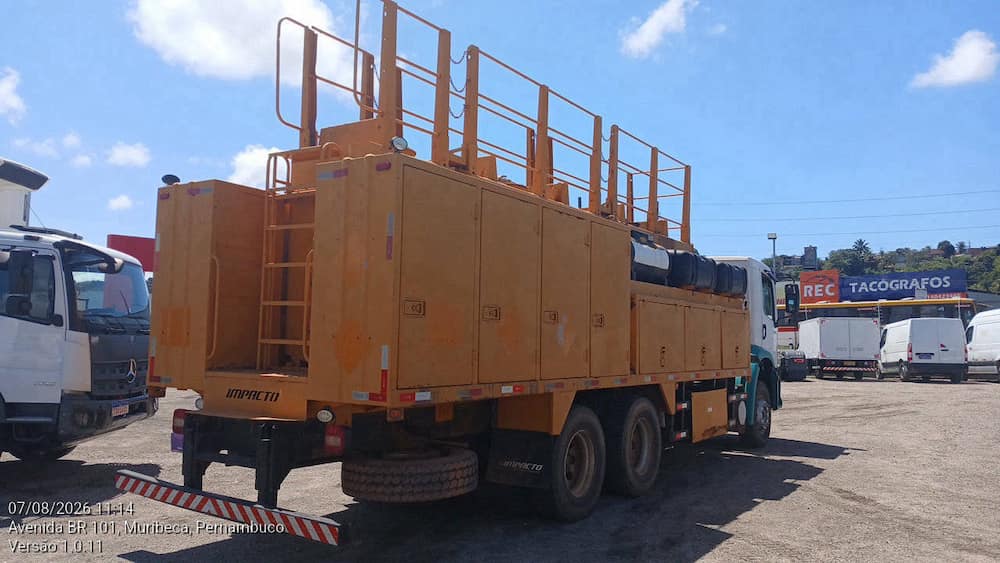 VOLKSWAGEN 26.280 CRM 6X4