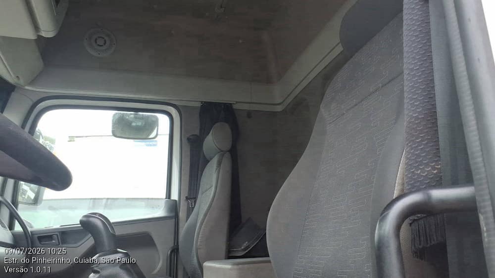 VOLKSWAGEN 25.420 CTC 6X2