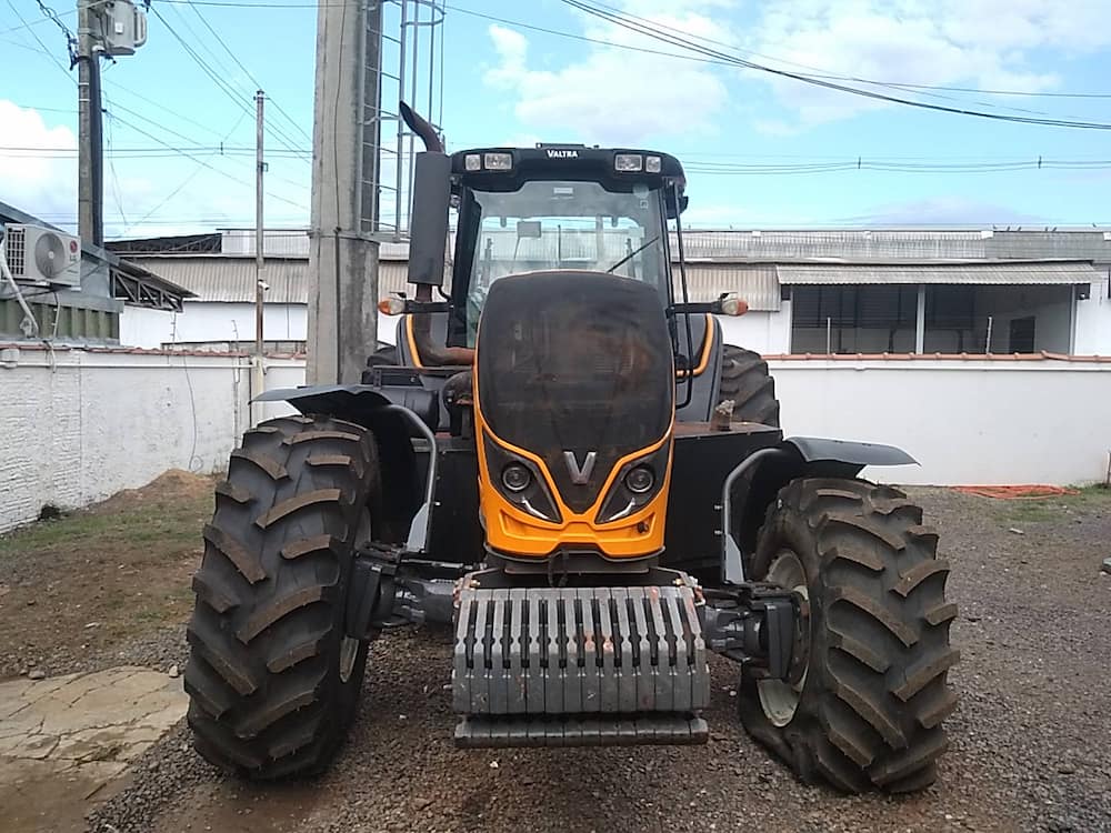 VALTRA BH 224 HiTECH
