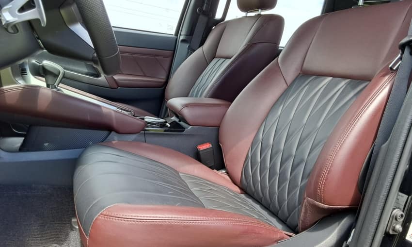 Mitsubishi PAJERO SPORT 2.4 16V MIVEC TURBO DIESEL LEGEND BLACK AWD AUTOMÁTICO 2024/2025