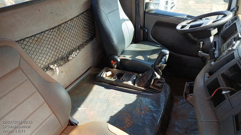 VOLKSWAGEN 26.280 CRM 6X4