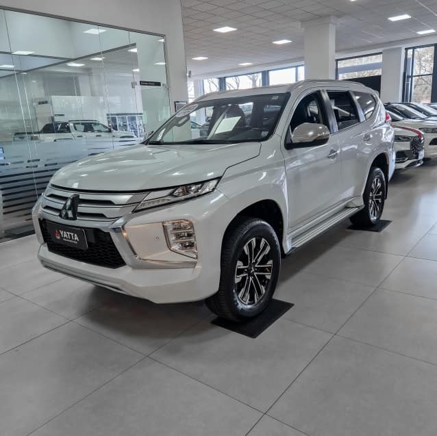 Mitsubishi PAJERO SPORT 2.4 16V MIVEC TURBO DIESEL HPE AWD AUTOMÁTICO 2020/2021
