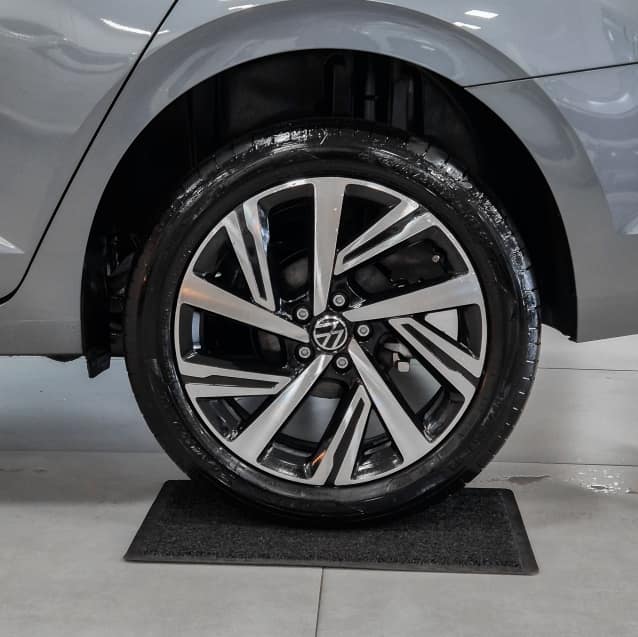 Volkswagen VIRTUS 1.0 200 TSI HIGHLINE AUTOMÁTICO 2023/2024