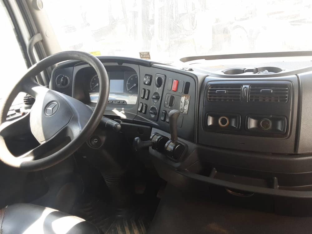 Mercedes-Benz Axor 3344 S (6X4)