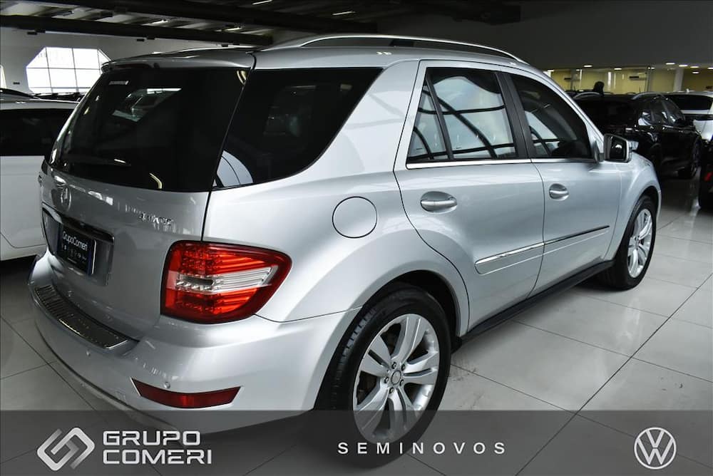 2011 MERCEDES-BENZ ML 500 5.0 V8 24V GASOLINA 4P AUTOMÁTICO
