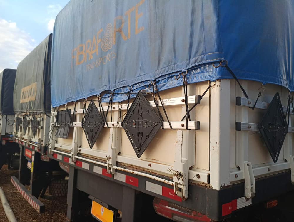 TRUCKVAN SR GRANELEIRO 4E 1+3