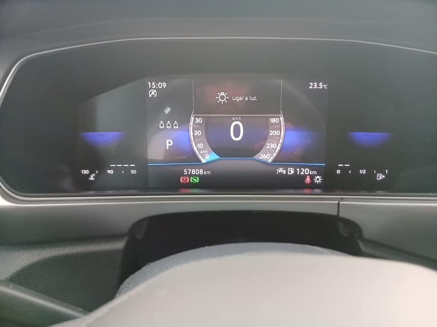 Volkswagen T-CROSS 1.0 200 TSI TOTAL FLEX AUTOMÁTICO