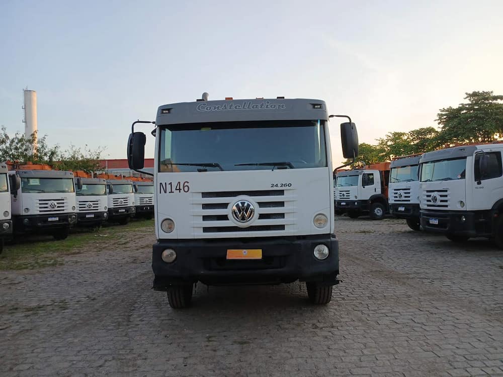 Volkswagen 24-260 E Constel. 6x2 2p (diesel)(E5)