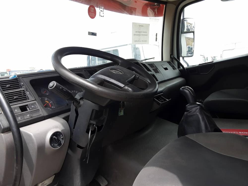 Volkswagen 33.460 Constellation 6x4 2p (diesel)(E5)