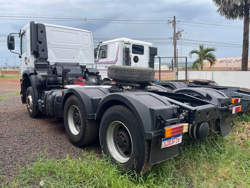 Volkswagen 33.460 Constellation 6x4 2p (diesel)(E5)