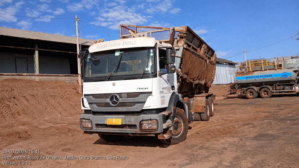 MERCEDES-BENZ AXOR 3131 6X4