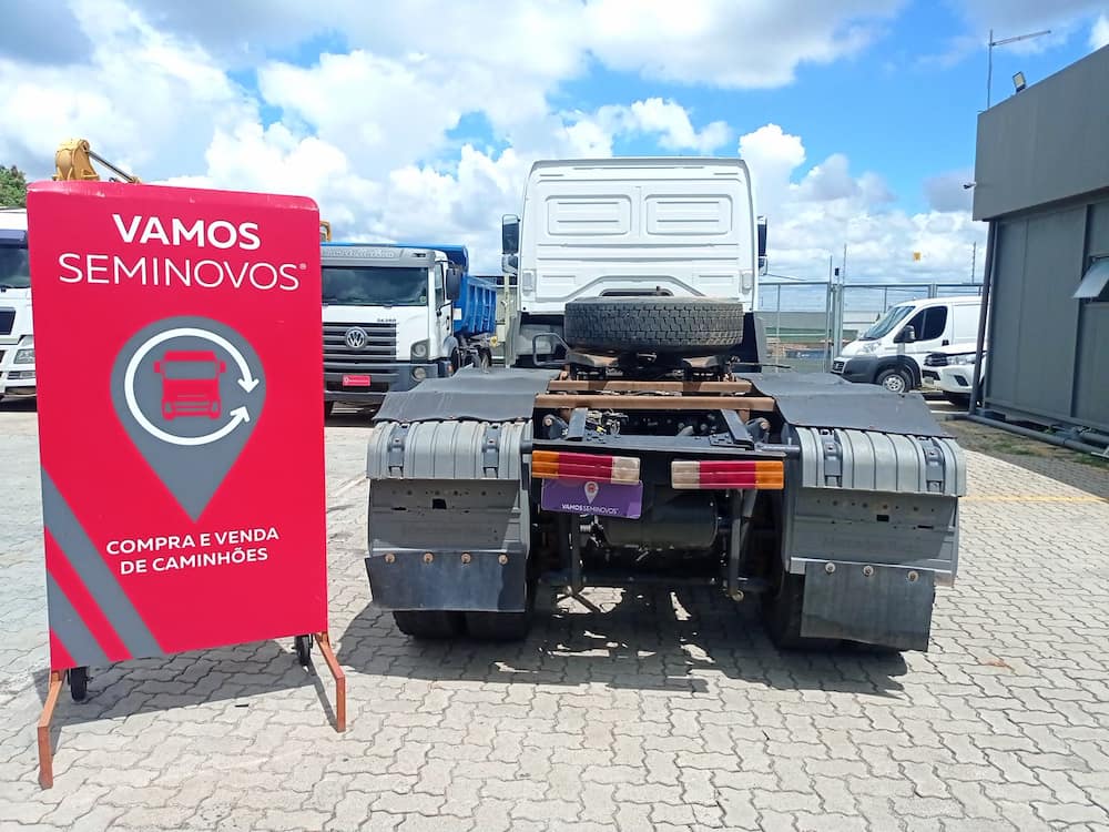 Mercedes-Benz Axor 3344 S (6X4)