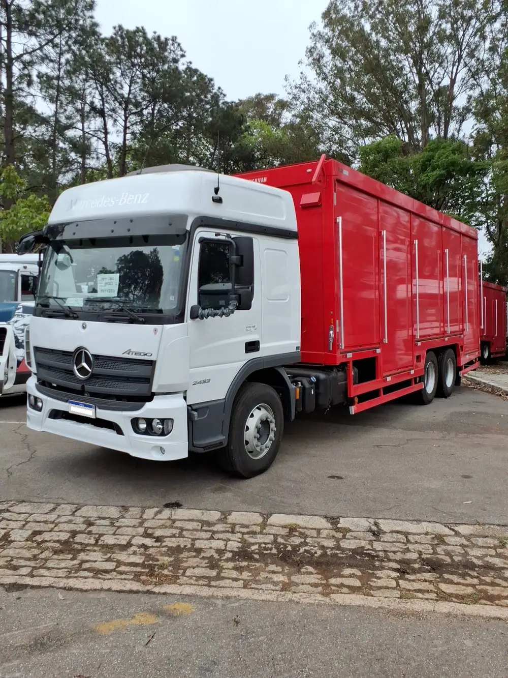 MERCEDES-BENZ ATEGO 2433 CABINE ESTENDIDA