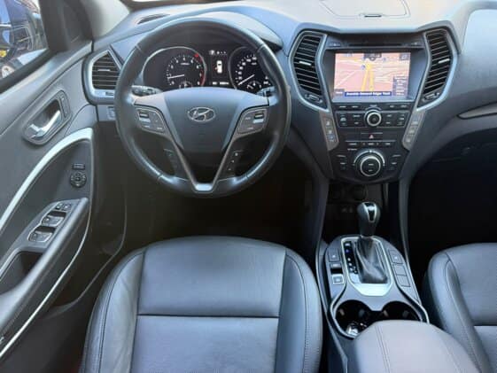 Hyundai Santa Fe 3.3 V6 7L 4WD (Aut)