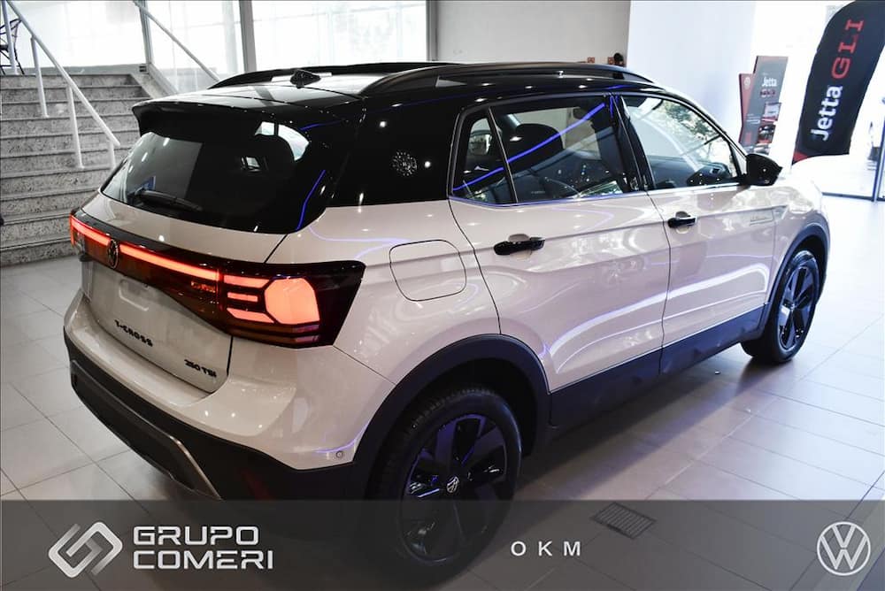 2027 VOLKSWAGEN T-CROSS 1.4 250 TSI TOTAL FLEX EXTREME AUTOMÁTICO