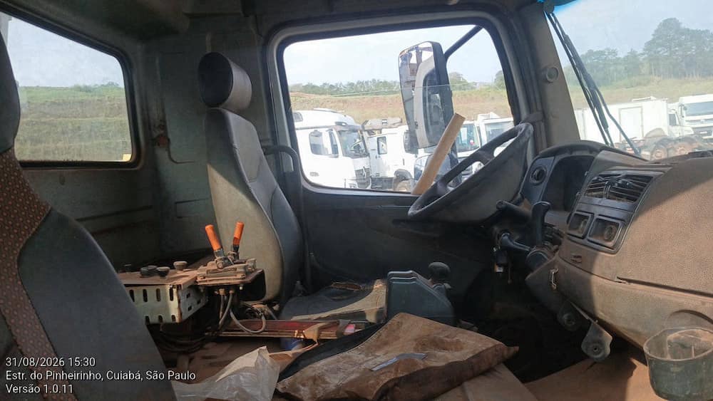 MERCEDES-BENZ AXOR 3131 6X4