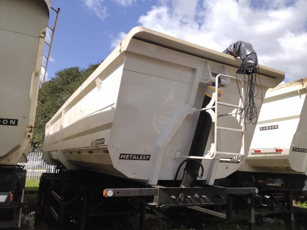 METALESP SR BASCULANTE