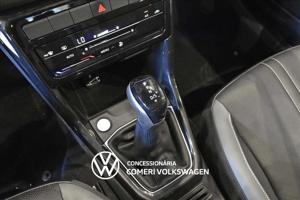 2027 VOLKSWAGEN T-CROSS 1.4 250 TSI TOTAL FLEX EXTREME AUTOMÁTICO