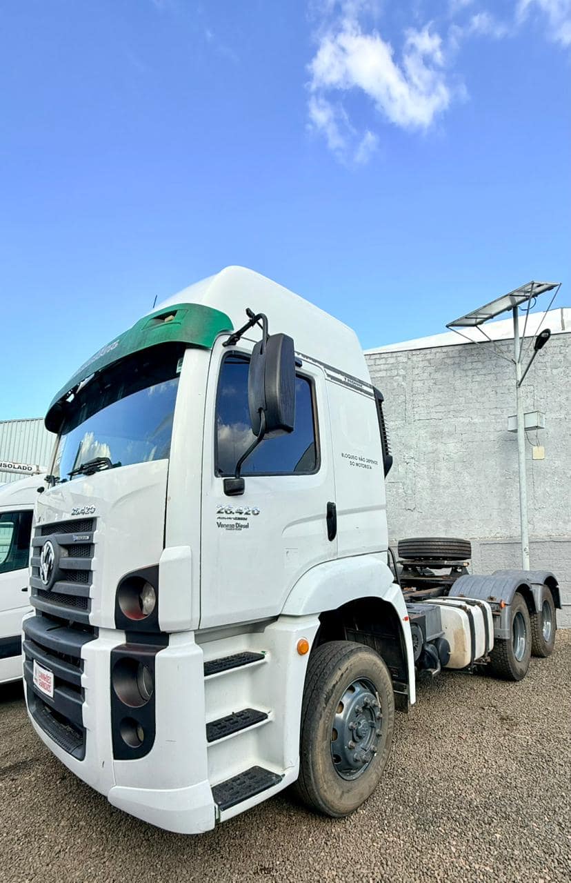 VOLKSWAGEN 26-420 E CONSTEL. 2P DIESEL E5 6X4