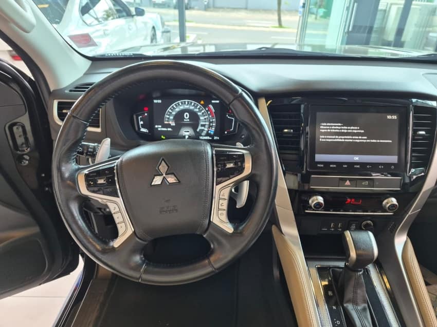Mitsubishi PAJERO SPORT 2.4 16V MIVEC TURBO DIESEL HPE-S AWD AUTOMÁTICO 2020/2021