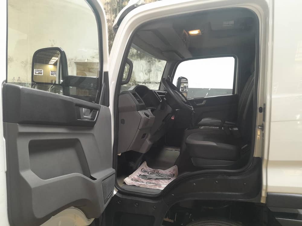 Volkswagen 9-170 Delivery 2p (diesel)(E5)