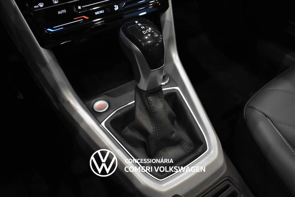 2027 VOLKSWAGEN T-CROSS 1.0 200 TSI TOTAL FLEX COMFORTLINE AUTOMÁTICO