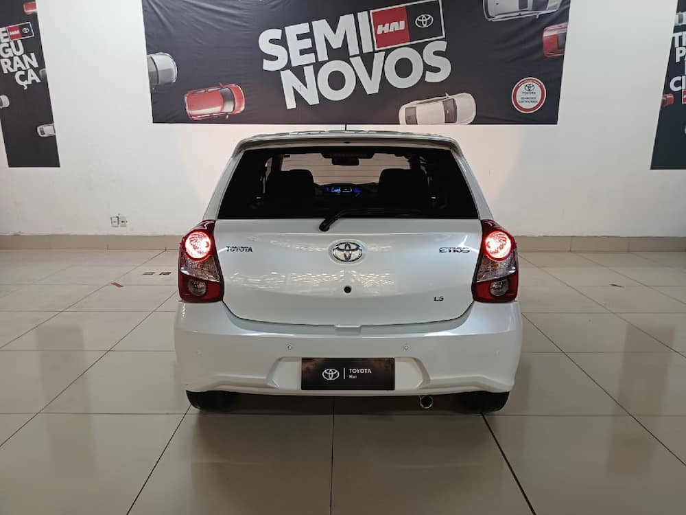 TOYOTA ETIOS 1.5 X PLUS 16V FLEX 4P MANUAL