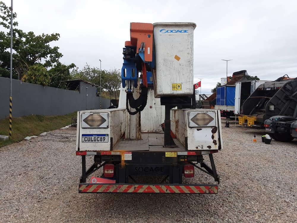 Volkswagen 9-170 Delivery 2p (diesel)(E5)