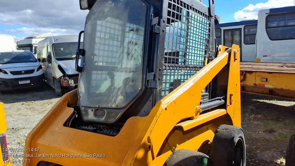 CATERPILLAR MINI CARREGADEIRA