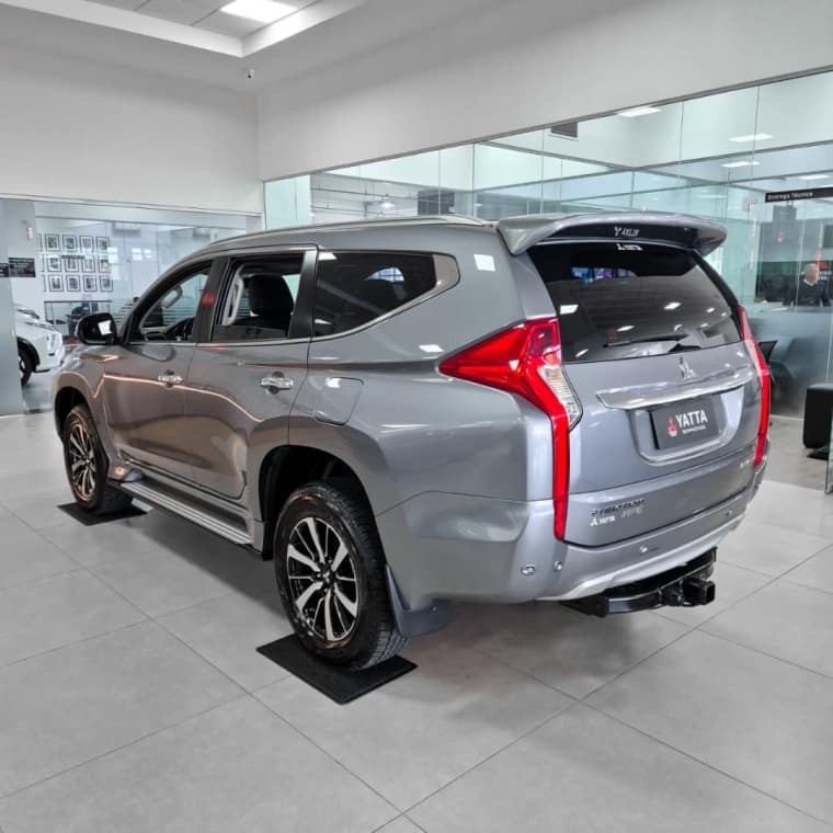 Mitsubishi PAJERO SPORT 2.4 16V MIVEC TURBO DIESEL HPE AWD AUTOMÁTICO 2019/2020