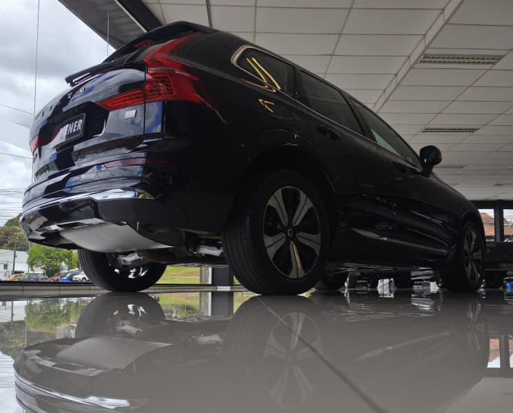 VOLVO XC 60 T8 PLUS HÍBRIDO 2024