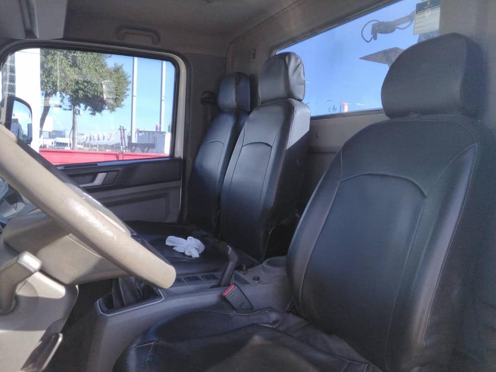 Volkswagen 9-170 Delivery 2p (diesel)(E5)
