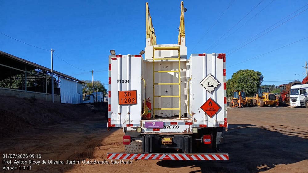 VOLKSWAGEN 26.280 CRM 6X4