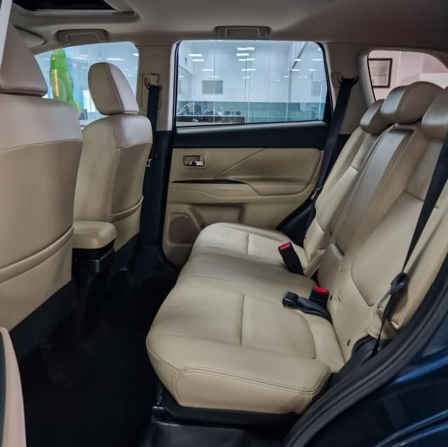 Mitsubishi OUTLANDER 3.0 GT 4X4 V6 24V GASOLINA 4P AUTOMÁTICO 2017/2018