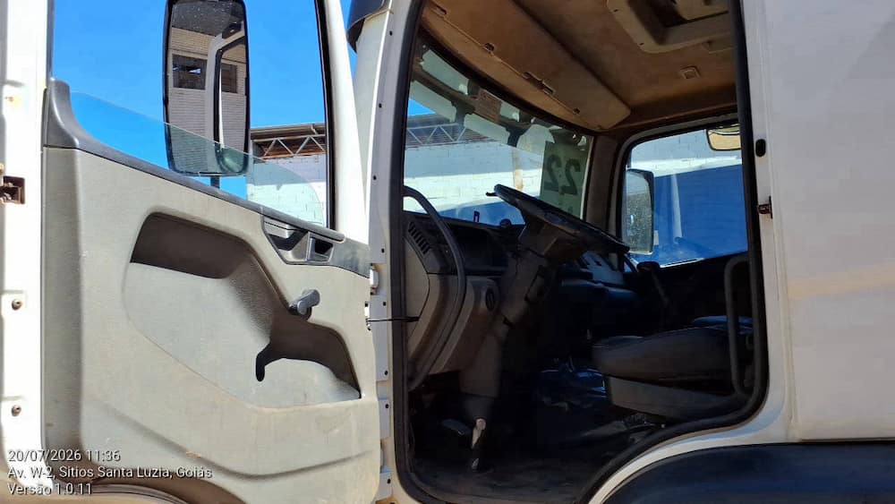 VOLKSWAGEN 17.260 CRM 4X2