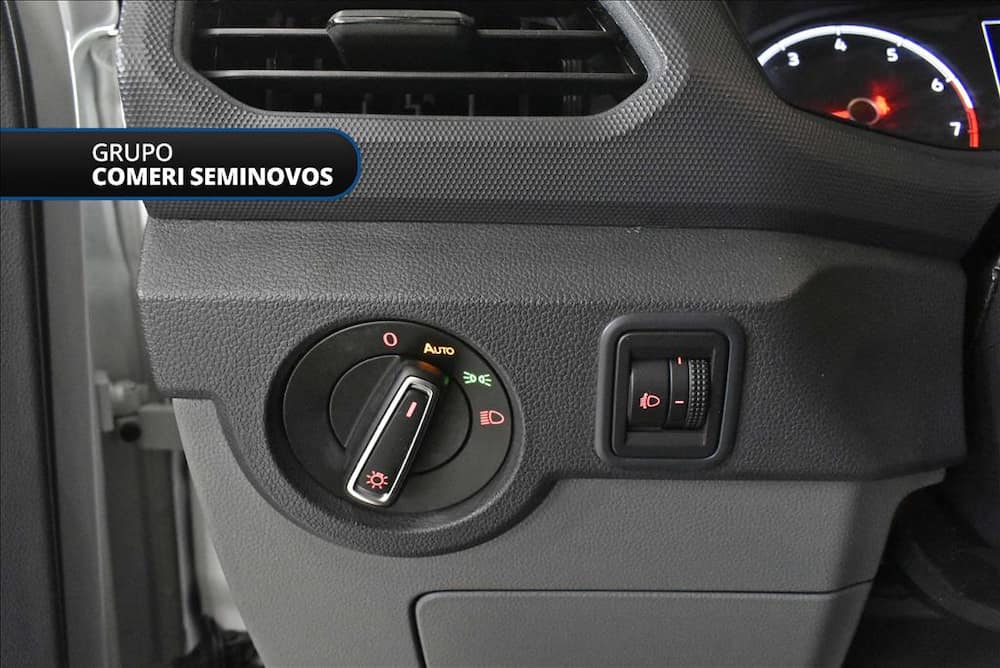 2023 VOLKSWAGEN T-CROSS 1.0 200 TSI TOTAL FLEX SENSE AUTOMÁTICO