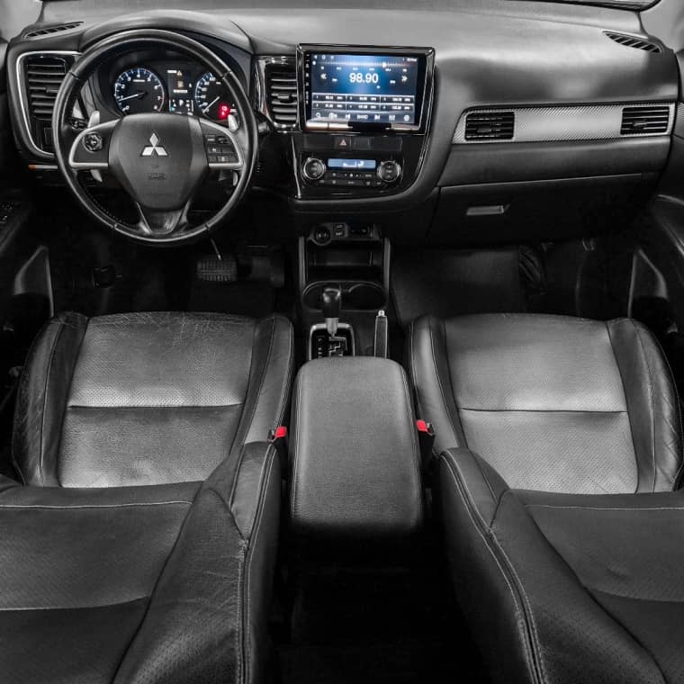 Mitsubishi OUTLANDER 3.0 GT 4X4 V6 24V GASOLINA 4P AUTOMÁTICO 2014/2015