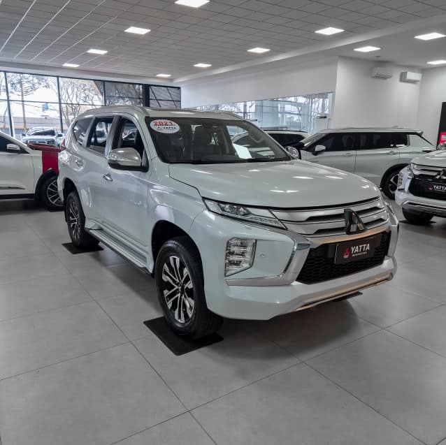 Mitsubishi PAJERO SPORT 2.4 16V MIVEC TURBO DIESEL HPE AWD AUTOMÁTICO 2020/2021