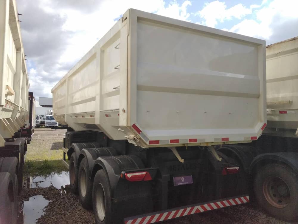 METALESP SR BASCULANTE