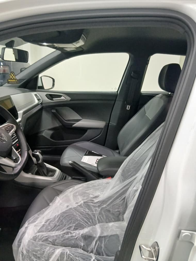 Volkswagen T-CROSS 1.0 200 TSI TOTAL FLEX COMFORTLINE AUTOMÁTICO