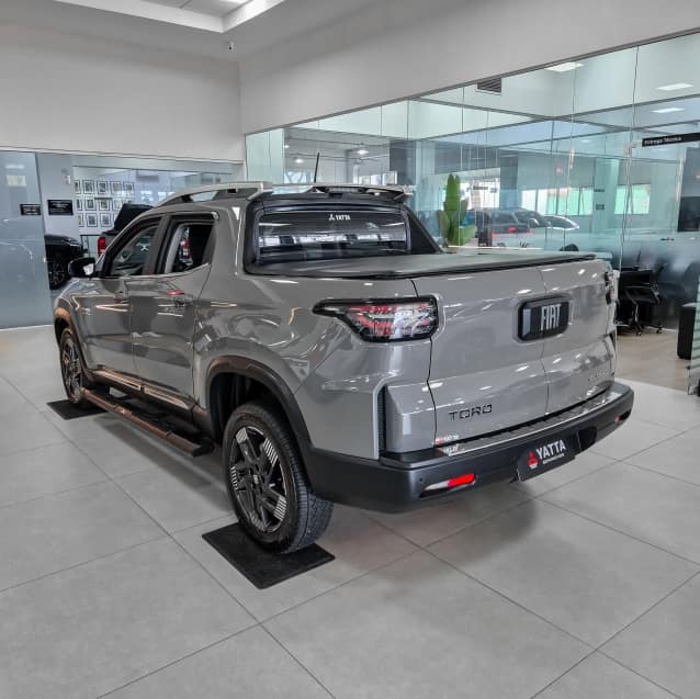 Fiat TORO 2.2 TURBO DIESEL VOLCANO 4WD AT9 2025/2026