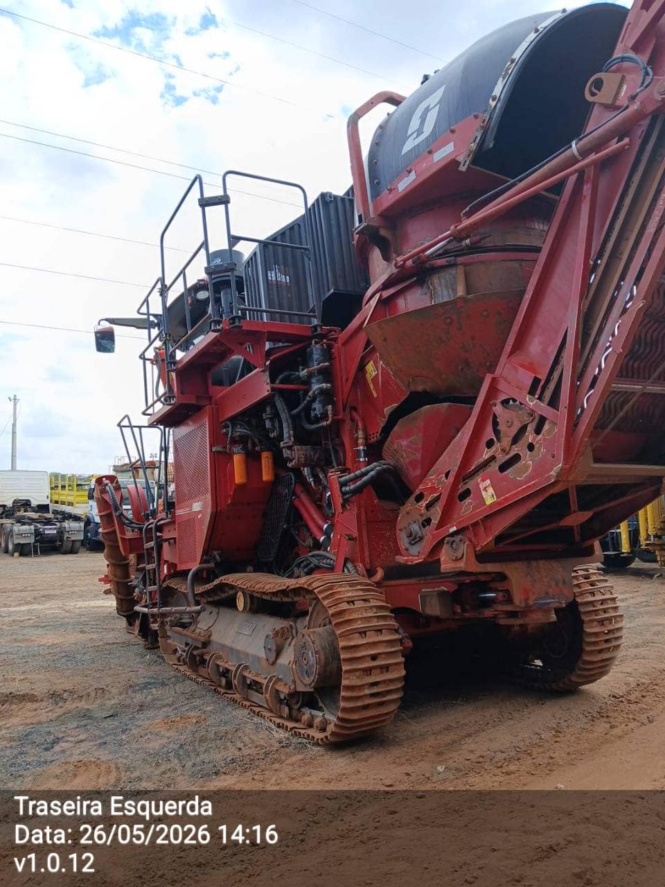 CASE 8810