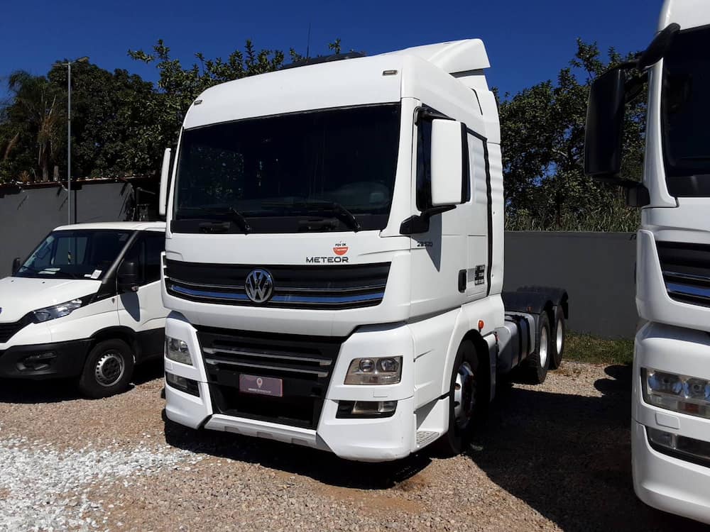 Volkswagen Meteor 29.520 6x4 2p (diesel)(E5)