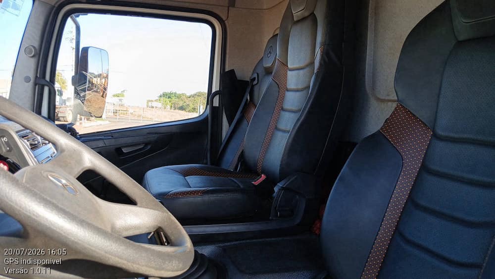 MERCEDES-BENZ ATEGO 2426