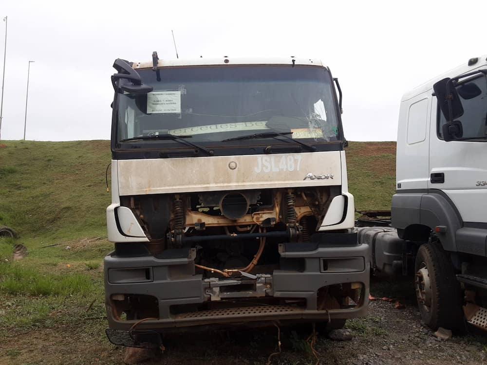 Mercedes-Benz Axor 3344 S (6X4)