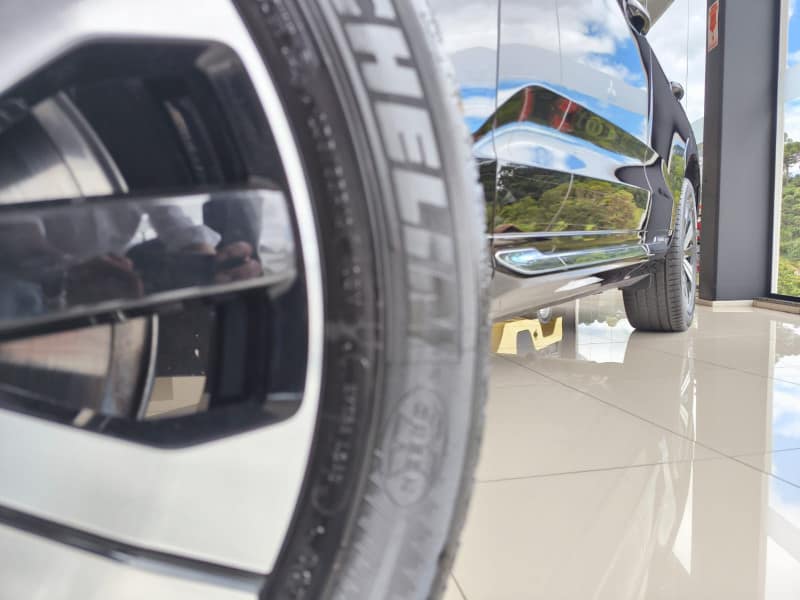 VOLVO XC 60 T8 PLUS HÍBRIDO 2024